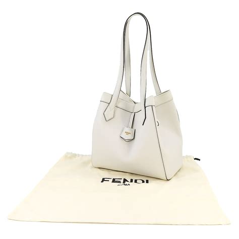 fendi オリガミ|fendi mini bag charm.